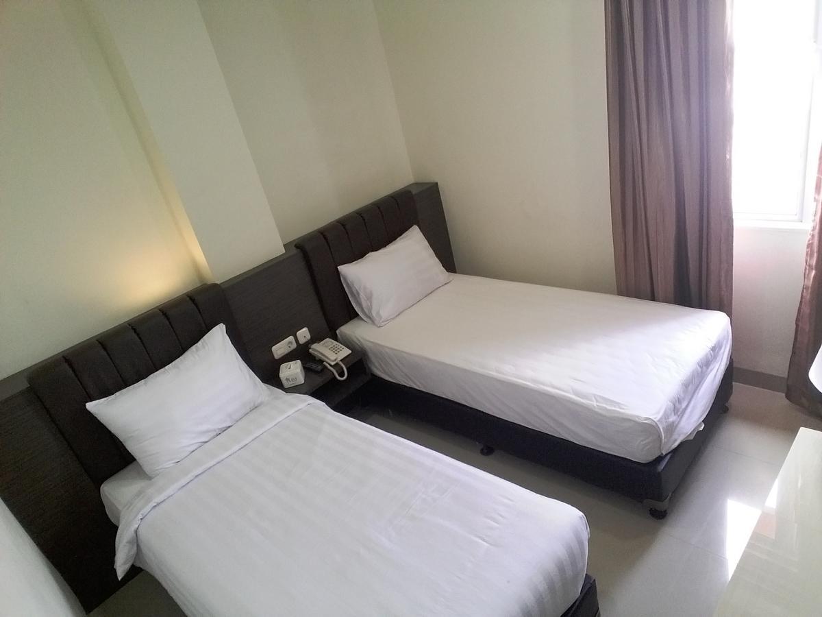 Grand Indobaru Hotel Selatpanjang Exterior foto