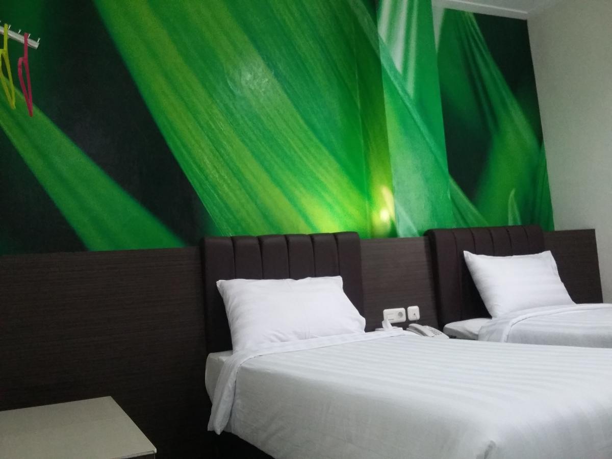 Grand Indobaru Hotel Selatpanjang Exterior foto
